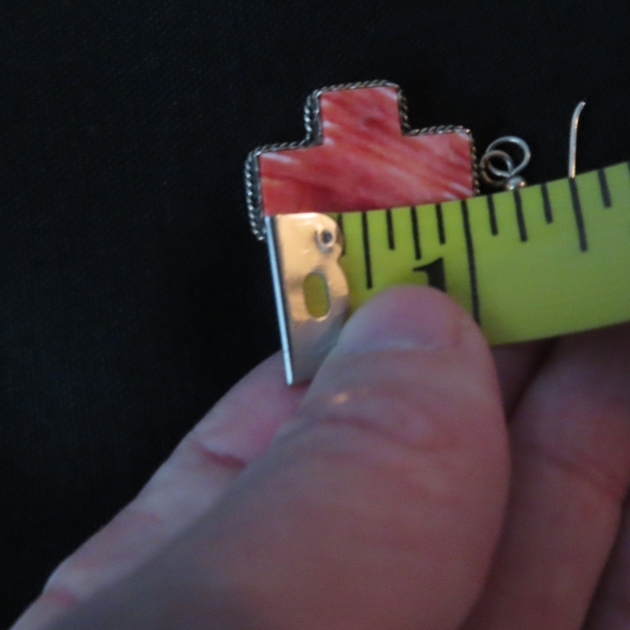 Joan Slifka Sterling Silver Spiny Oyster Cross Earrings Signed - Picture 6 of 6